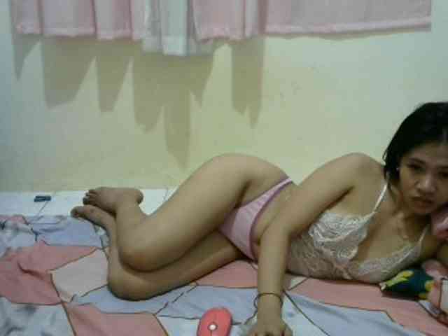 sofia215 webcam