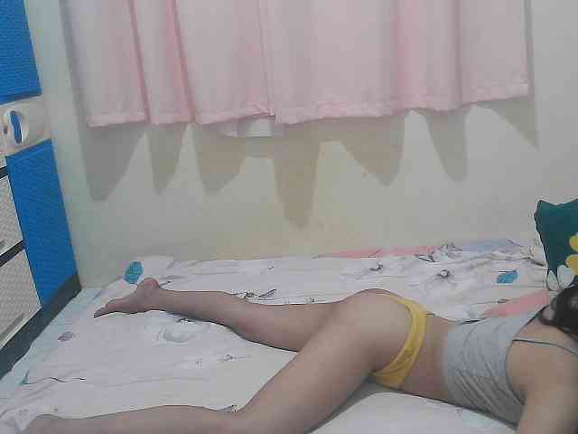 sofia215 webcam
