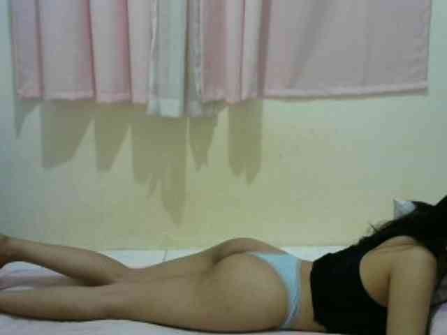 sofia215 webcam