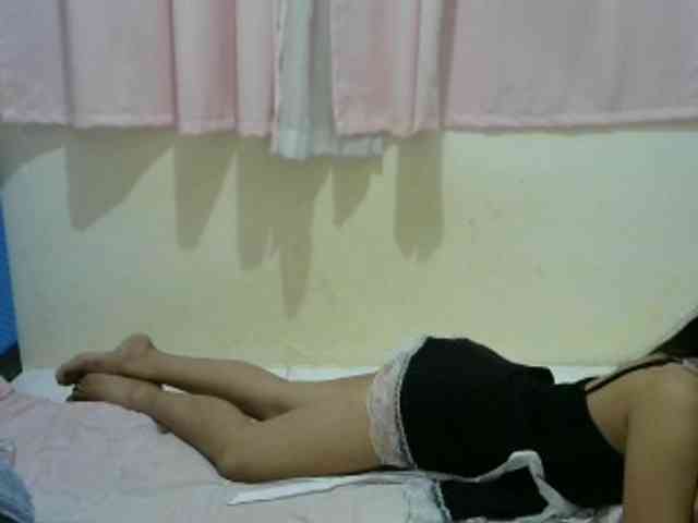 sofia215 webcam