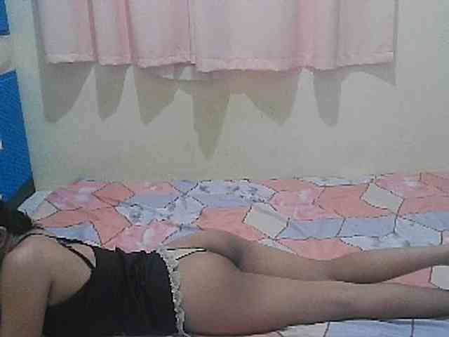 sofia215 webcam