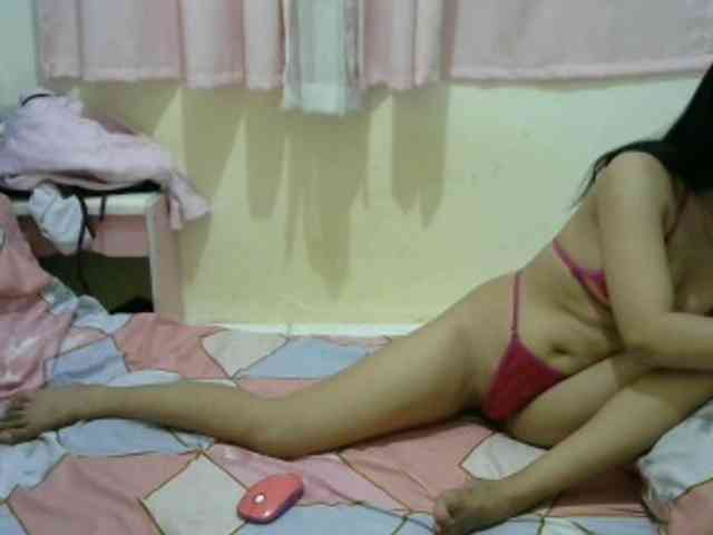 sofia215 webcam