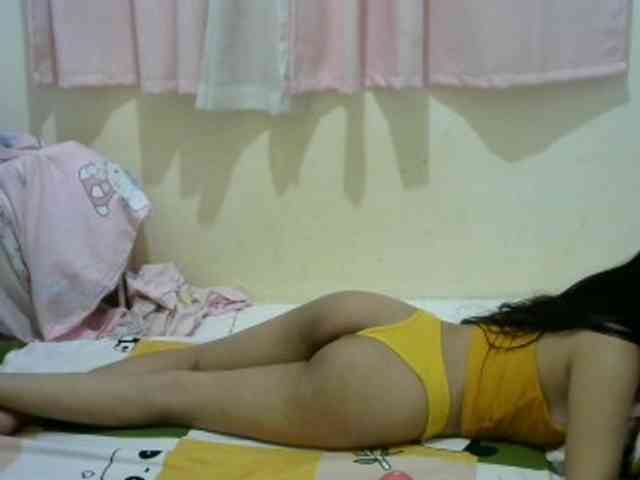 sofia215 webcam