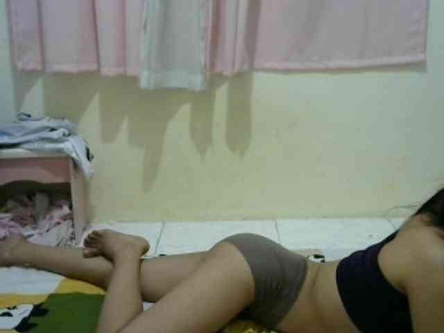sofia215 webcam