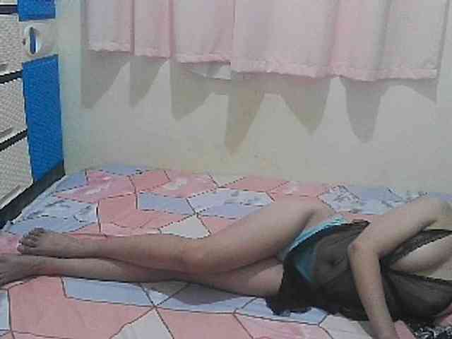 sofia215 webcam