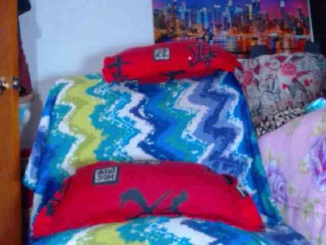 squirtwildLIA webcam