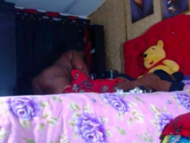 hotchocolatemia webcam