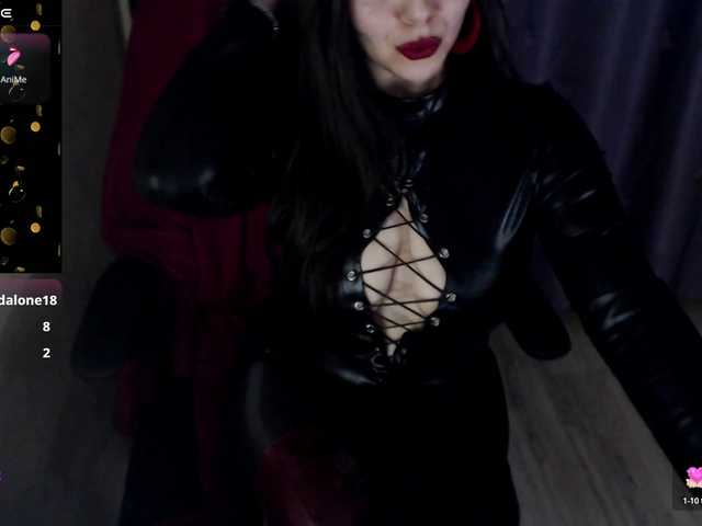 MiaGrace's BongaCams show and profile