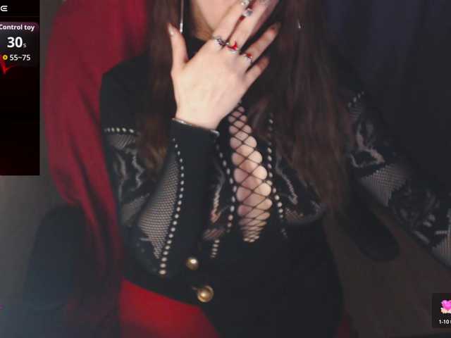 MiaGrace's BongaCams show and profile