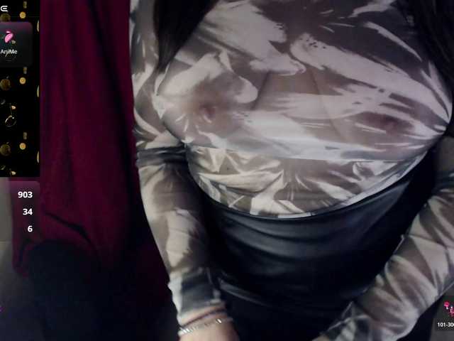 MiaGrace's BongaCams show and profile