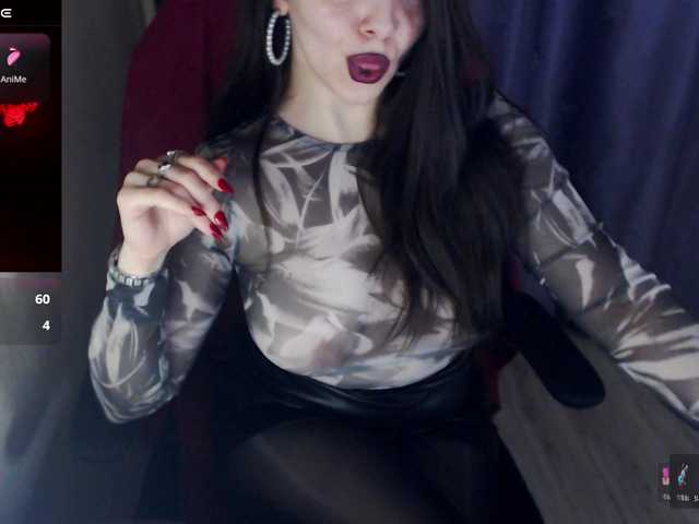 MiaGrace's BongaCams show and profile