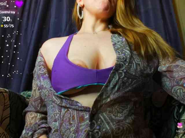 MiaGrace webcam