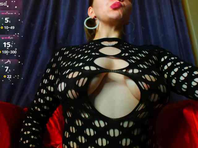MiaGrace webcam