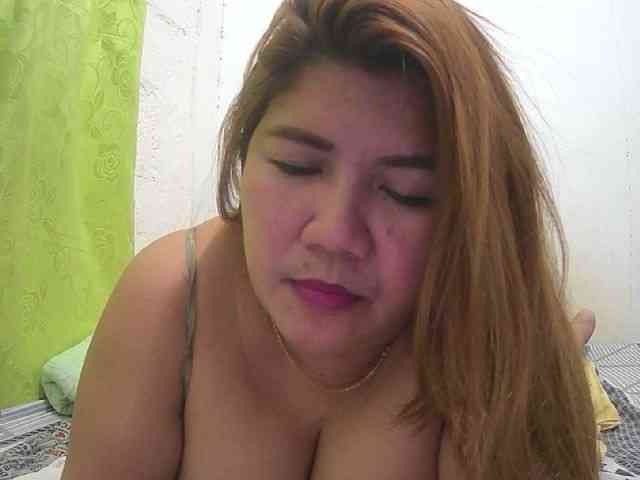 mistykitten Live Webcam on BongaCams