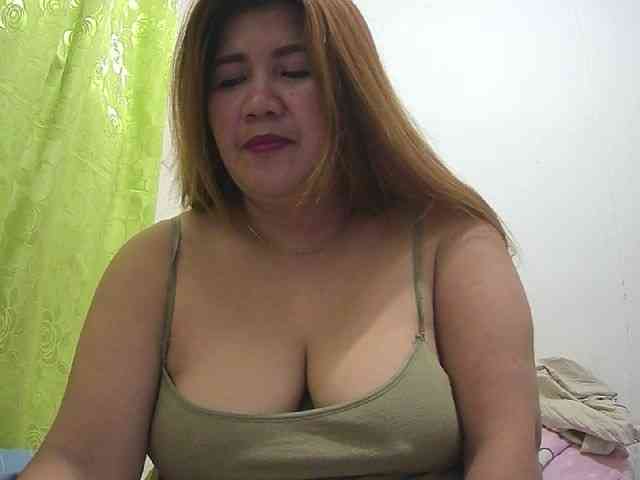 mistykitten Live Webcam on BongaCams