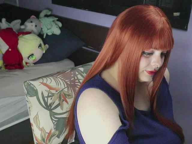 SweetSuika webcam