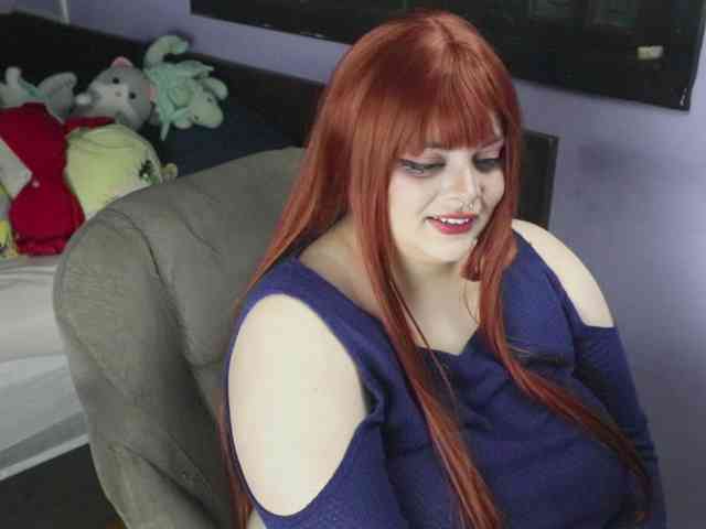 SweetSuika webcam