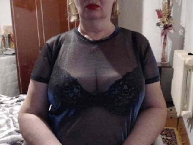 Secretfox's BongaCams show and profile