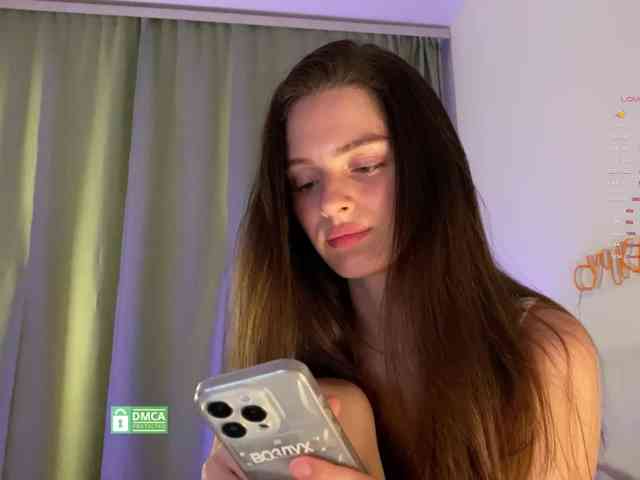 adult live cam EmmSee