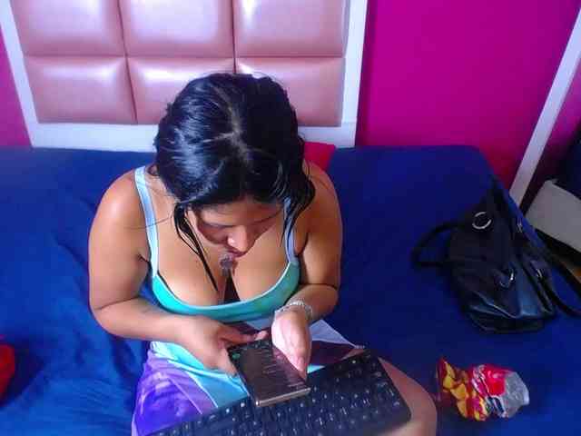 tiny-veronica tiny-veronica