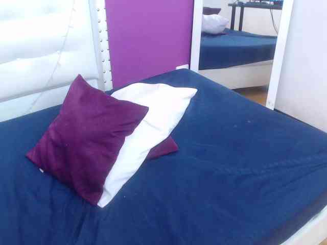 tiny-veronica tiny-veronica