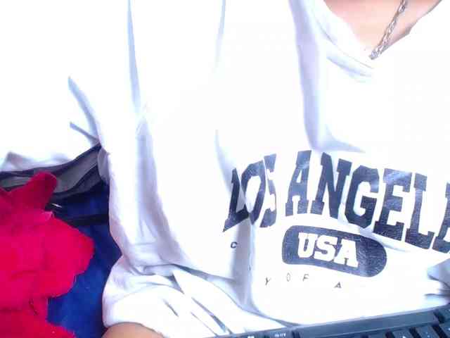 tiny-veronica tiny-veronica