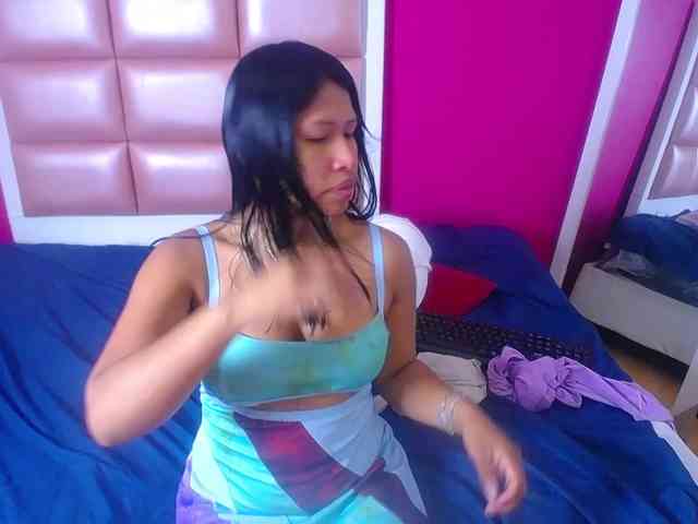 tiny-veronica tiny-veronica