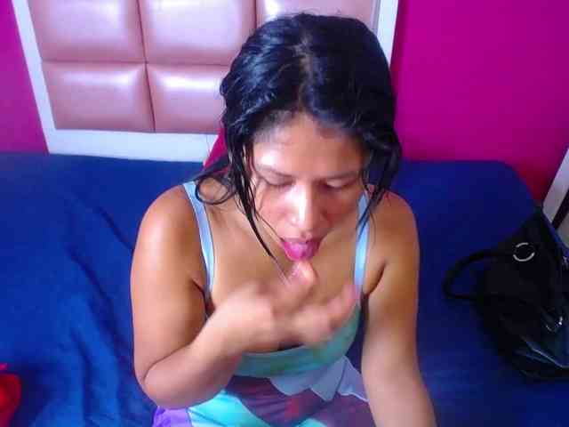 tiny-veronica tiny-veronica