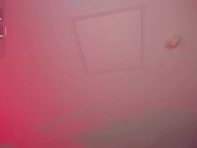 SofiaReyes1's BongaCams show and profile