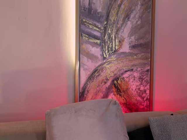 SofiaReyes1 live cam