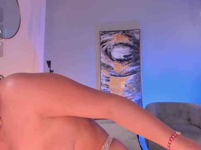 SofiaReyes1 webcam