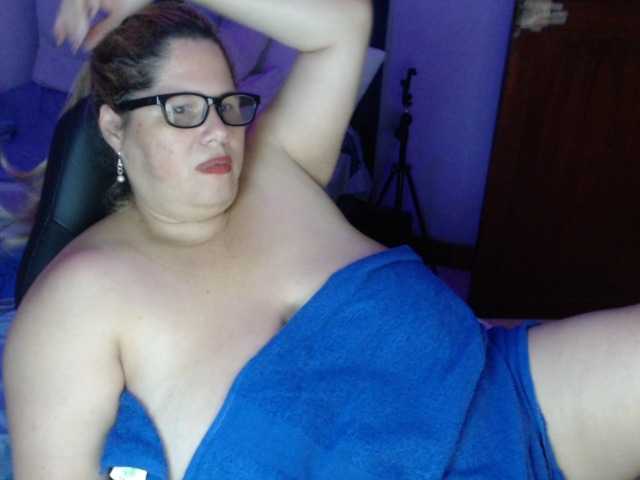 ElizabethTaylor8 from BongaCams is Freechat