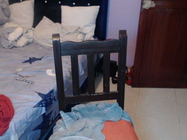 ElizabethTaylor8's BongaCams show and profile