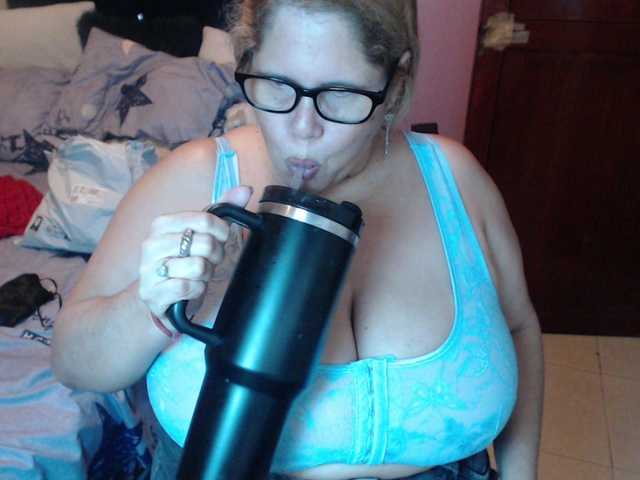 ElizabethTaylor8's BongaCams show and profile