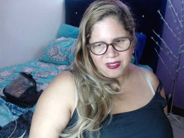  ElizabethTaylor8 chat room