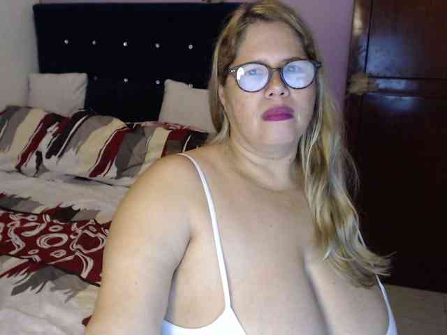 ElizabethTaylor8 webcam