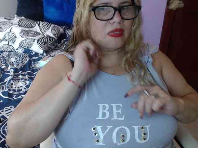 ElizabethTaylor8 webcam