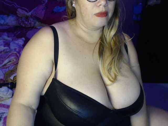 private sex cam ElizabethTaylor8