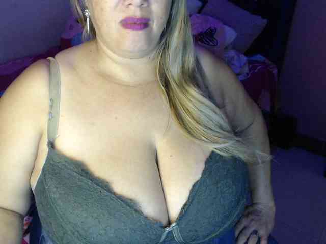 ElizabethTaylor8 webcam