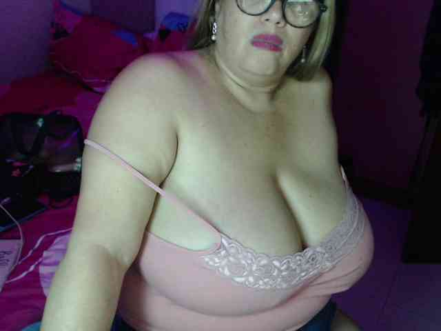 ElizabethTaylor8 webcam