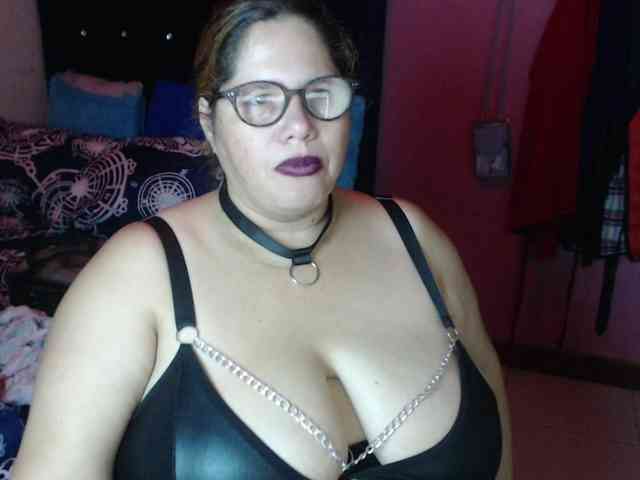 best porn webcam ElizabethTaylor8