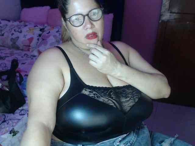 ElizabethTaylor8 webcam