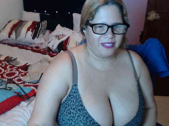 ElizabethTaylor8 webcam