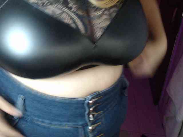 ElizabethTaylor8 webcam
