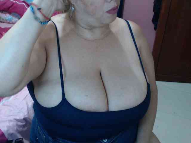 ElizabethTaylor8 webcam