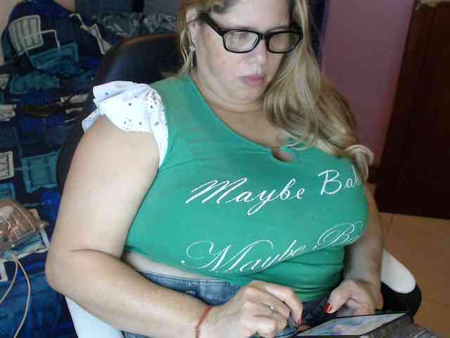 ElizabethTaylor8 webcam