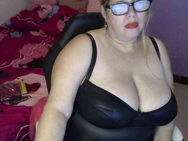 ElizabethTaylor8 webcam