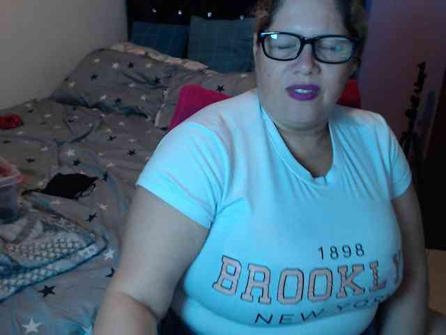 ElizabethTaylor8 webcam