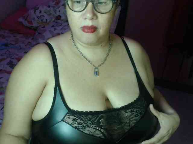 ElizabethTaylor8 webcam