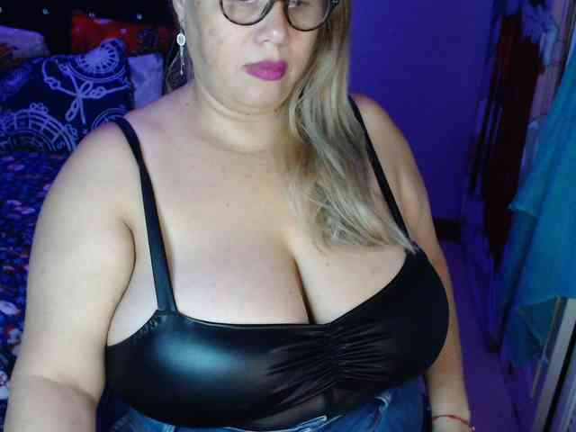 ElizabethTaylor8 webcam